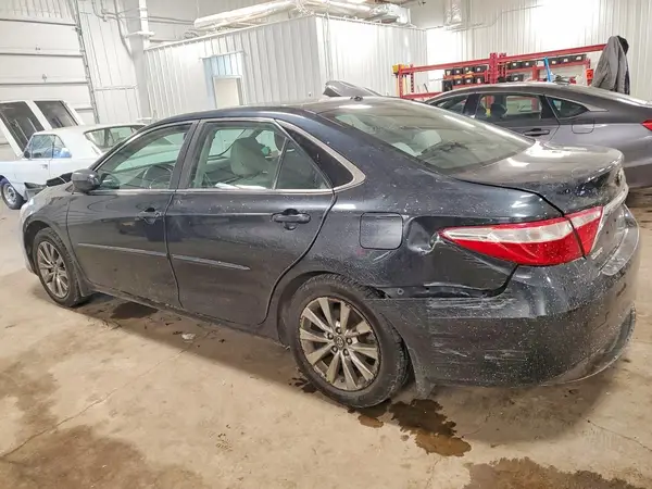 4T1BF1FK6HU795271 2017 TOYOTA CAMRY - Image 2