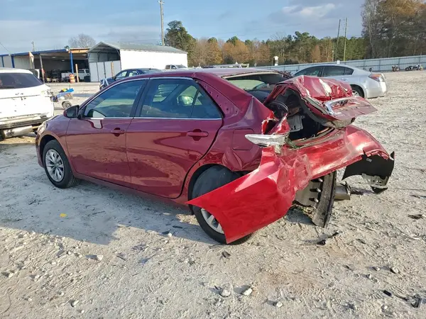 4T1BF1FK6HU796310 2017 TOYOTA CAMRY - Image 2