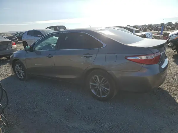 4T1BF1FK6HU802297 2017 TOYOTA CAMRY - Image 2