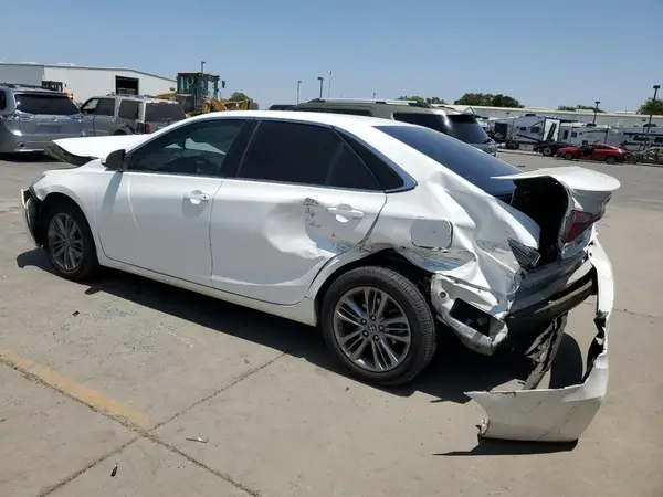 4T1BF1FK6HU803823 2017 TOYOTA CAMRY - Image 2