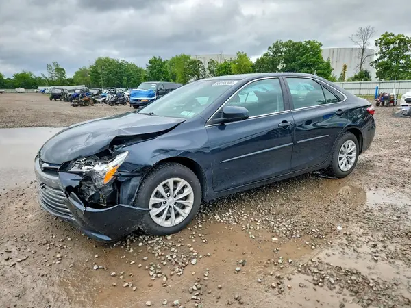 4T1BF1FK6HU806981 2017 TOYOTA CAMRY - Image 1