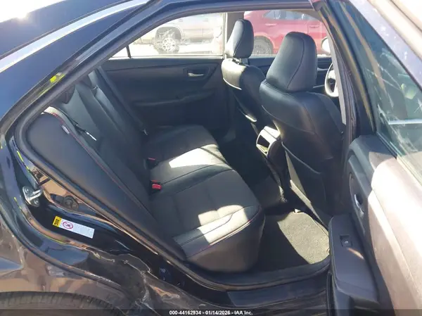 4T1BF1FK6HU811100 2017 TOYOTA CAMRY - Image 8