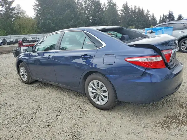 4T1BF1FK6HU811243 2017 TOYOTA CAMRY - Image 2