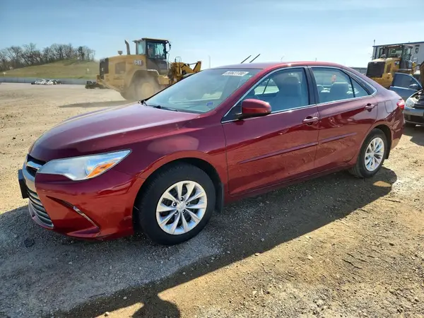4T1BF1FK6HU812392 2017 TOYOTA CAMRY - Image 1