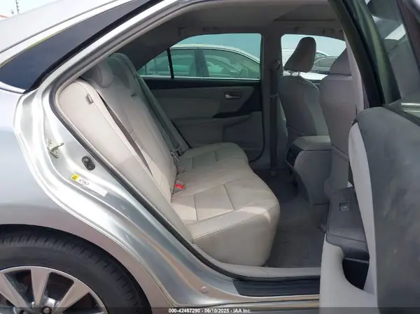 4T1BF1FK6HU812876 2017 TOYOTA CAMRY - Image 8