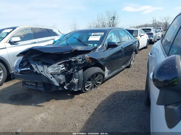 4T1BF1FK7GU118342 2016 TOYOTA CAMRY - Image 2