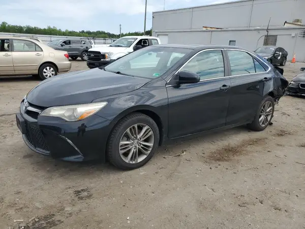 4T1BF1FK7GU121676 2016 TOYOTA CAMRY - Image 1