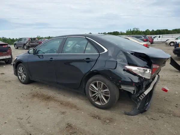 4T1BF1FK7GU121676 2016 TOYOTA CAMRY - Image 2