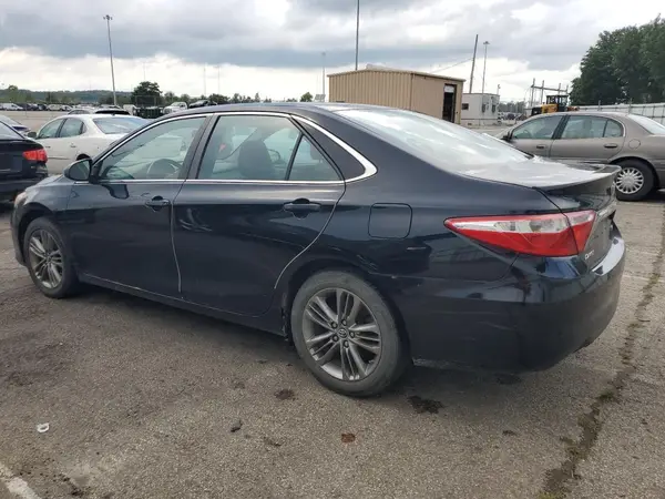 4T1BF1FK7GU122052 2016 TOYOTA CAMRY - Image 2