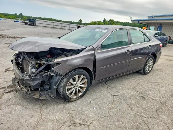 4T1BF1FK7GU123606 2016 TOYOTA CAMRY - Image 1