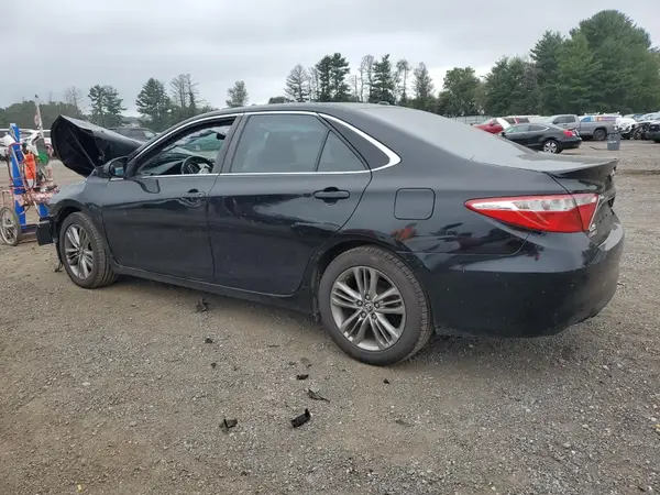 4T1BF1FK7GU127980 2016 TOYOTA CAMRY - Image 2