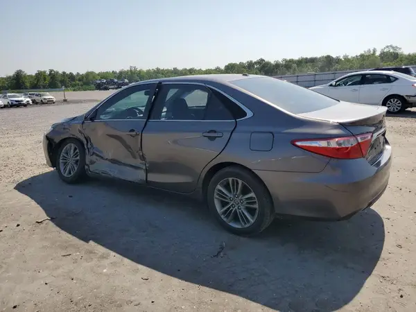 4T1BF1FK7GU129020 2016 TOYOTA CAMRY - Image 2