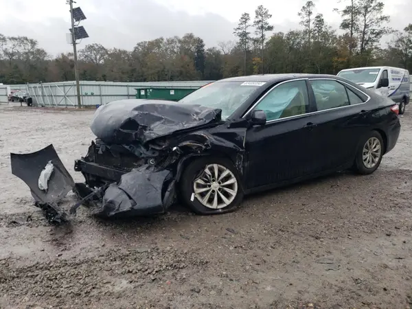 4T1BF1FK7GU135562 2016 TOYOTA CAMRY - Image 1