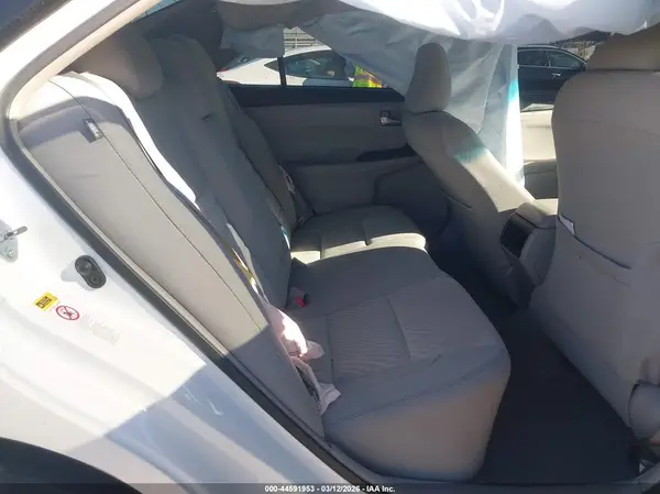 4T1BF1FK7GU137344 2016 TOYOTA CAMRY - Image 8