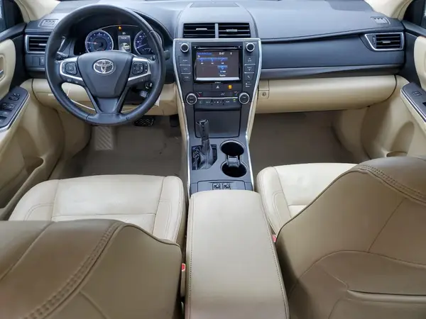 4T1BF1FK7GU143905 2016 TOYOTA CAMRY - Image 8
