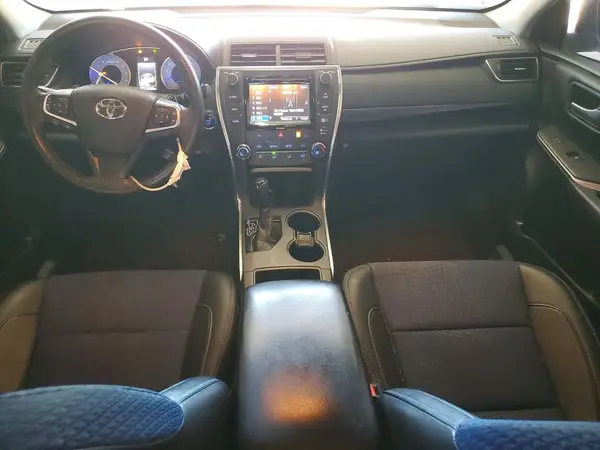 4T1BF1FK7GU144312 2016 TOYOTA CAMRY - Image 8