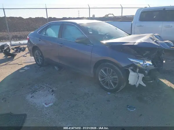 4T1BF1FK7GU148828 2016 TOYOTA CAMRY - Image 1