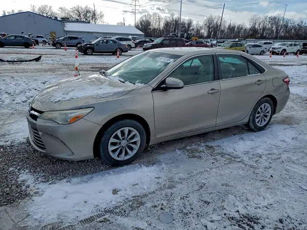 4T1BF1FK7GU151521 2016 TOYOTA CAMRY - Image 1