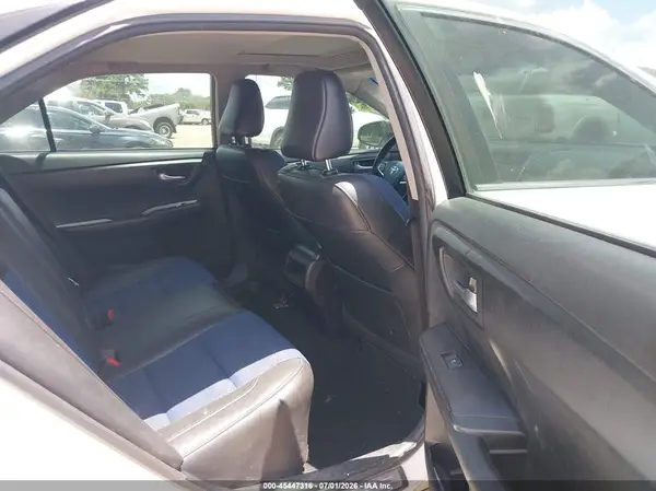 4T1BF1FK7GU153270 2016 TOYOTA CAMRY - Image 8