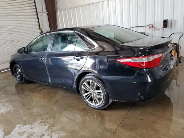 4T1BF1FK7GU167766 2016 TOYOTA CAMRY - Image 2