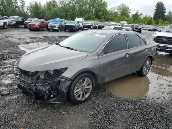 4T1BF1FK7GU172238 2016 TOYOTA CAMRY - Image 1