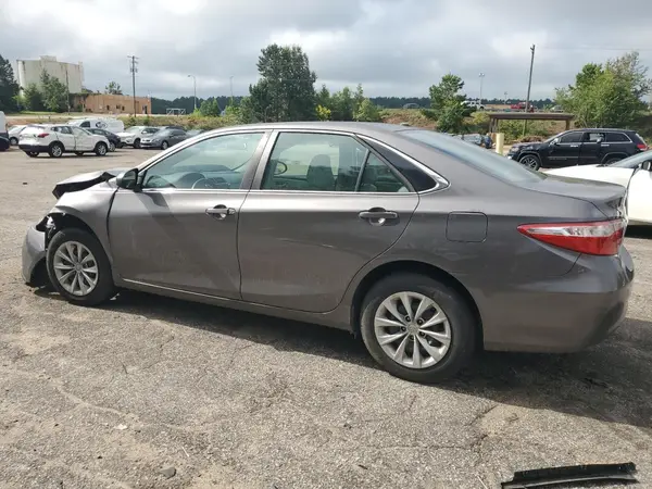 4T1BF1FK7GU175107 2016 TOYOTA CAMRY - Image 2