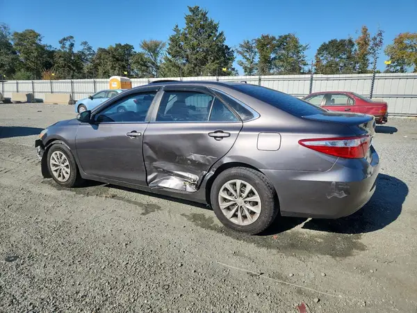 4T1BF1FK7GU180629 2016 TOYOTA CAMRY - Image 2