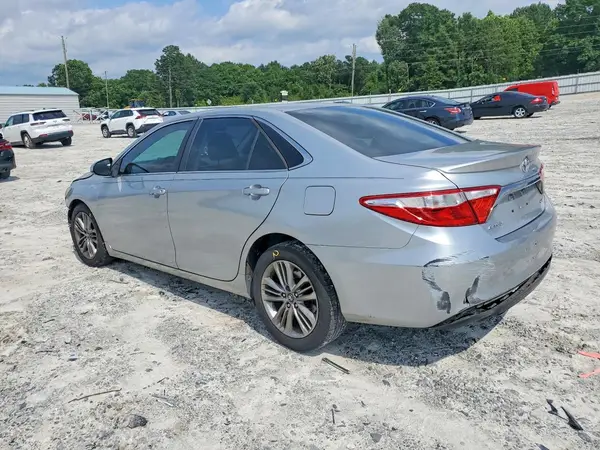 4T1BF1FK7GU188357 2016 TOYOTA CAMRY - Image 2