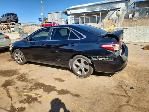 4T1BF1FK7GU203780 2016 TOYOTA CAMRY - Image 2