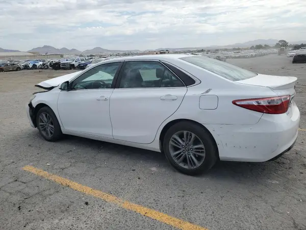 4T1BF1FK7GU210017 2016 TOYOTA CAMRY - Image 2