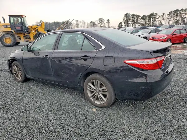 4T1BF1FK7GU211569 2016 TOYOTA CAMRY - Image 2