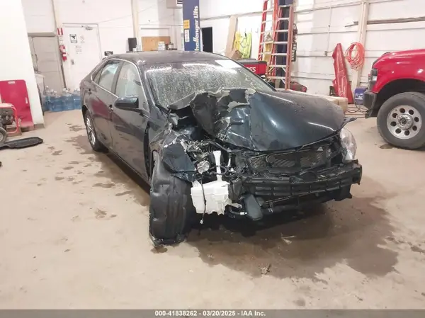 4T1BF1FK7GU215511 2016 TOYOTA CAMRY - Image 1