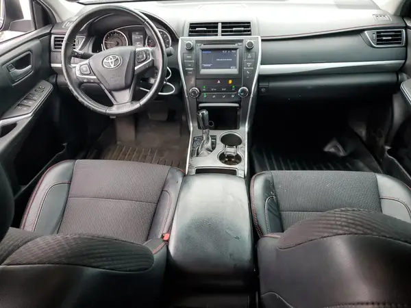 4T1BF1FK7GU217940 2016 TOYOTA CAMRY - Image 8