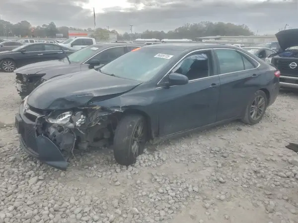4T1BF1FK7GU217968 2016 TOYOTA CAMRY - Image 1