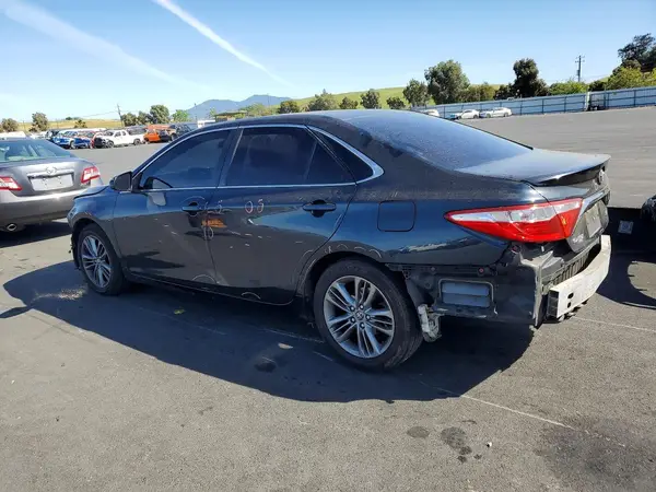 4T1BF1FK7GU218652 2016 TOYOTA CAMRY - Image 2
