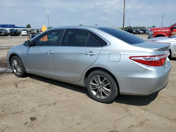 4T1BF1FK7GU218683 2016 TOYOTA CAMRY - Image 2