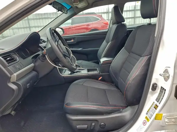 2016 TOYOTA CAMRY auction photo 7