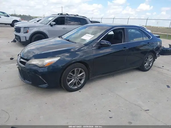 4T1BF1FK7GU224368 2016 TOYOTA CAMRY - Image 2