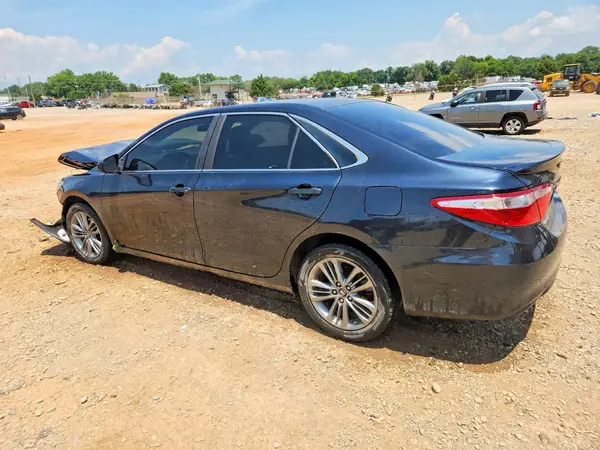 4T1BF1FK7GU224922 2016 TOYOTA CAMRY - Image 2