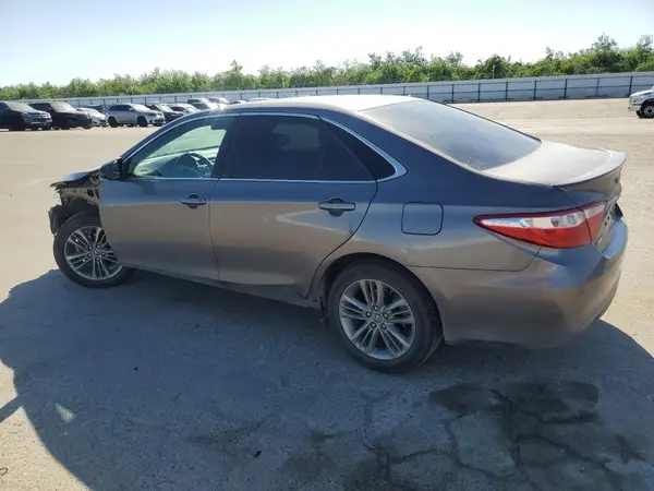 4T1BF1FK7GU228551 2016 TOYOTA CAMRY - Image 2