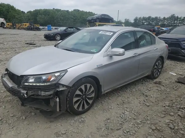 4T1BF1FK7GU229411 2016 TOYOTA CAMRY - Image 1