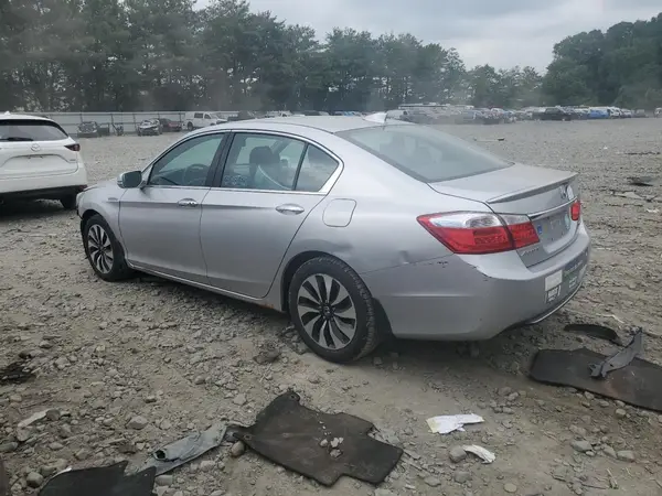 4T1BF1FK7GU229411 2016 TOYOTA CAMRY - Image 2