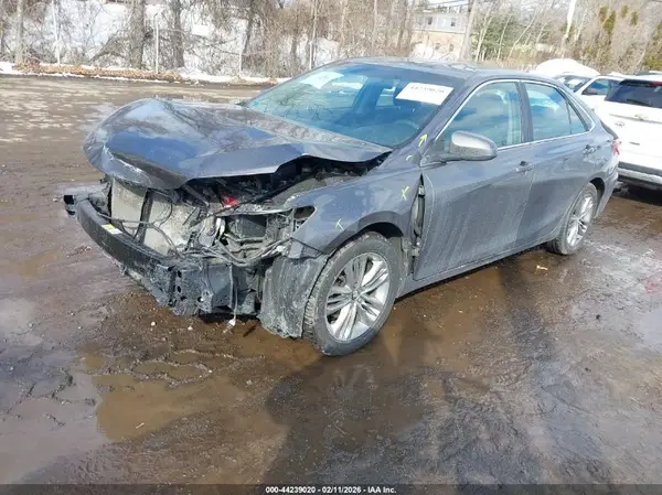 4T1BF1FK7GU231126 2016 TOYOTA CAMRY - Image 2