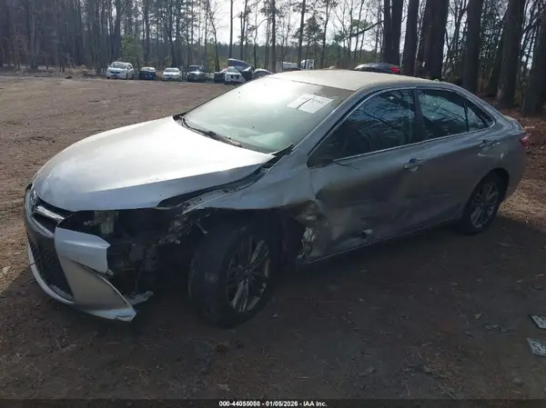 4T1BF1FK7GU244538 2016 TOYOTA CAMRY - Image 2