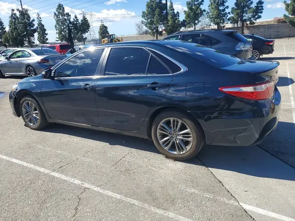 4T1BF1FK7GU247181 2016 TOYOTA CAMRY - Image 2