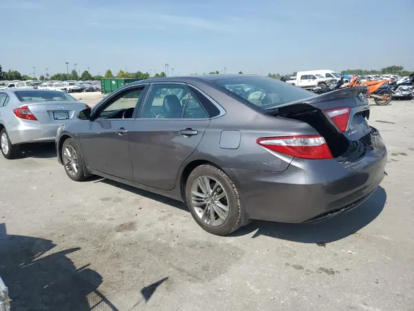 4T1BF1FK7GU248542 2016 TOYOTA CAMRY - Image 2