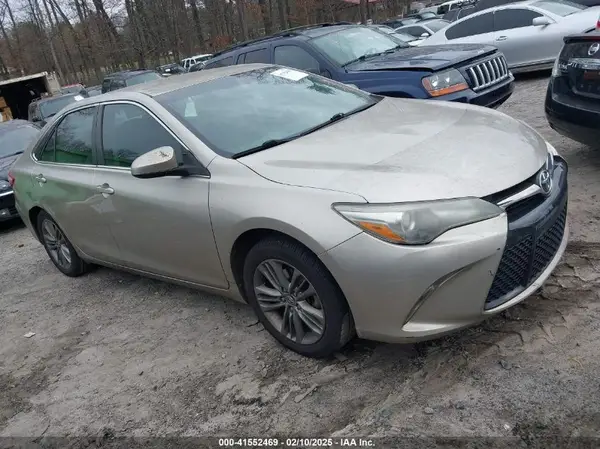 4T1BF1FK7GU250288 2016 TOYOTA CAMRY - Image 1