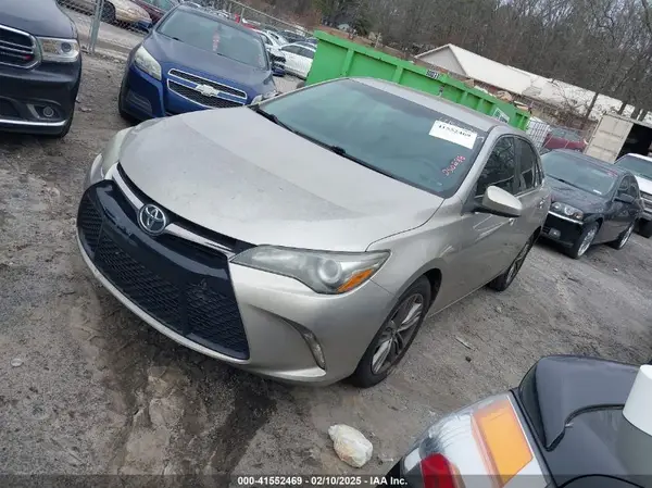 4T1BF1FK7GU250288 2016 TOYOTA CAMRY - Image 2