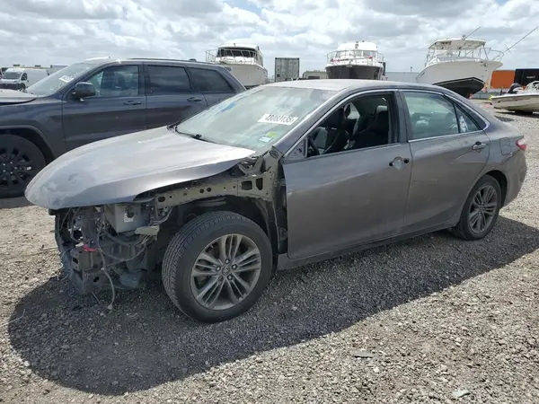 4T1BF1FK7GU252428 2016 TOYOTA CAMRY - Image 1
