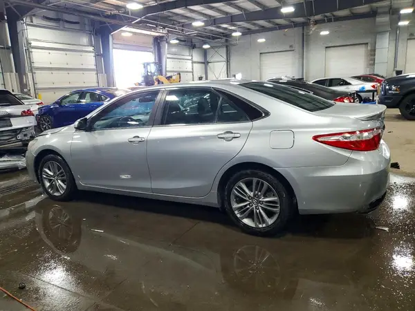4T1BF1FK7GU263364 2016 TOYOTA CAMRY - Image 2